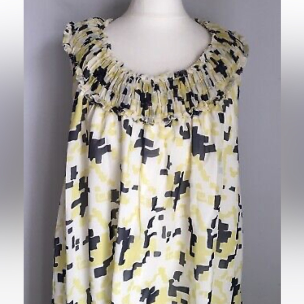 Twenty8twelve by Sienna Miller silk blouse with geometric print I sz 2 - Picture 14 of 14